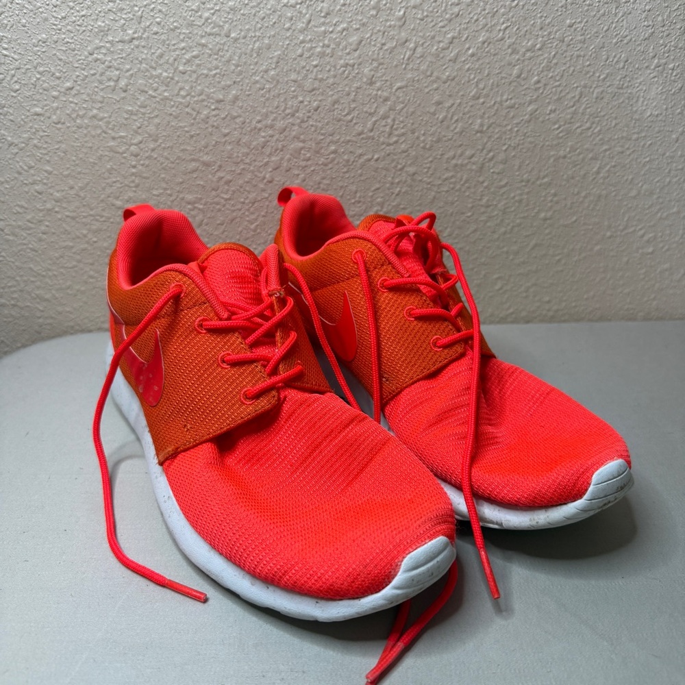 Woman’s Nike Roshe Run or Roshe One sneakers in the "Bright Crimson"